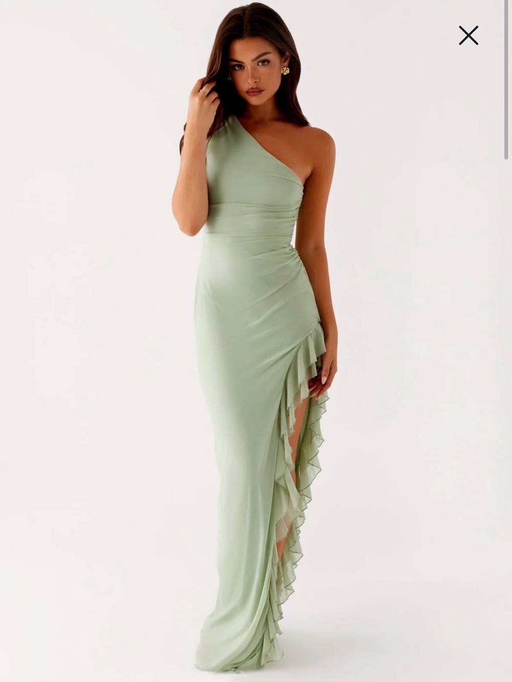 Peppermayo - Clarence Maxi Dress
Asymmetric Maxi Dress in Sage